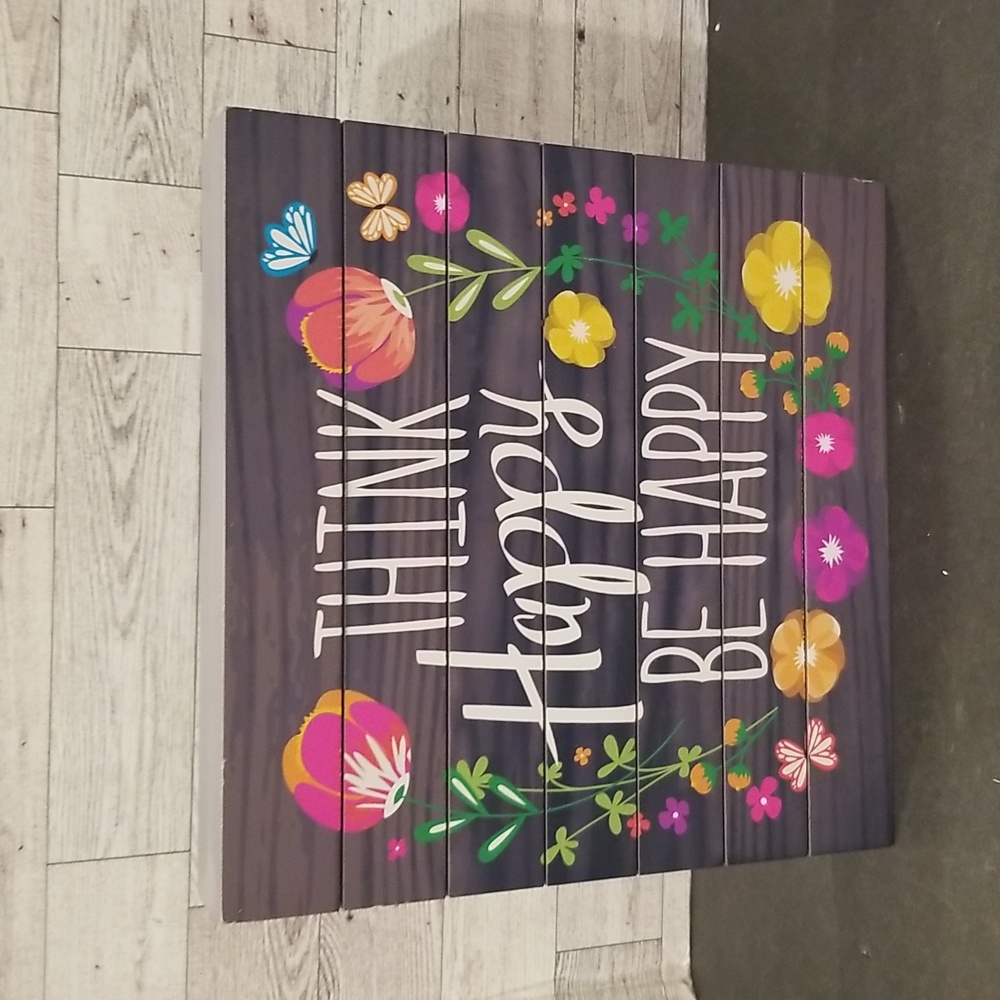 Wood box sign Thjnk Happy Be Happy